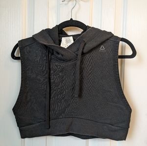 Reebok Sleeveless Cropped Hoodie Size Small